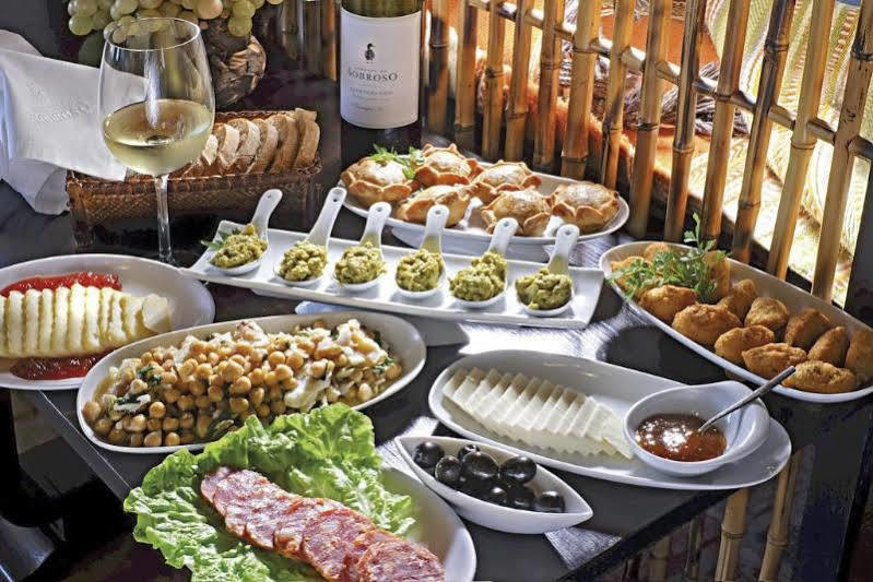 Herdade Do Sobroso Wine & Luxury Boutique Hotel Pedrogao  Buitenkant foto